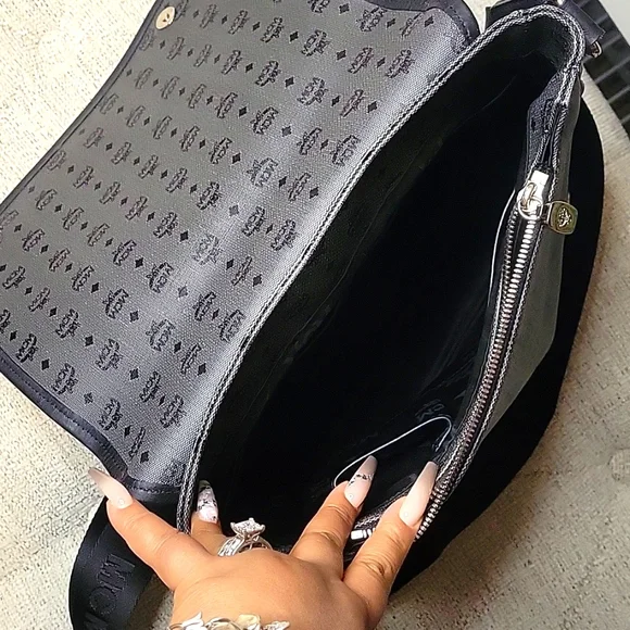 MCM Messenger Bag - Picture 7 of 12